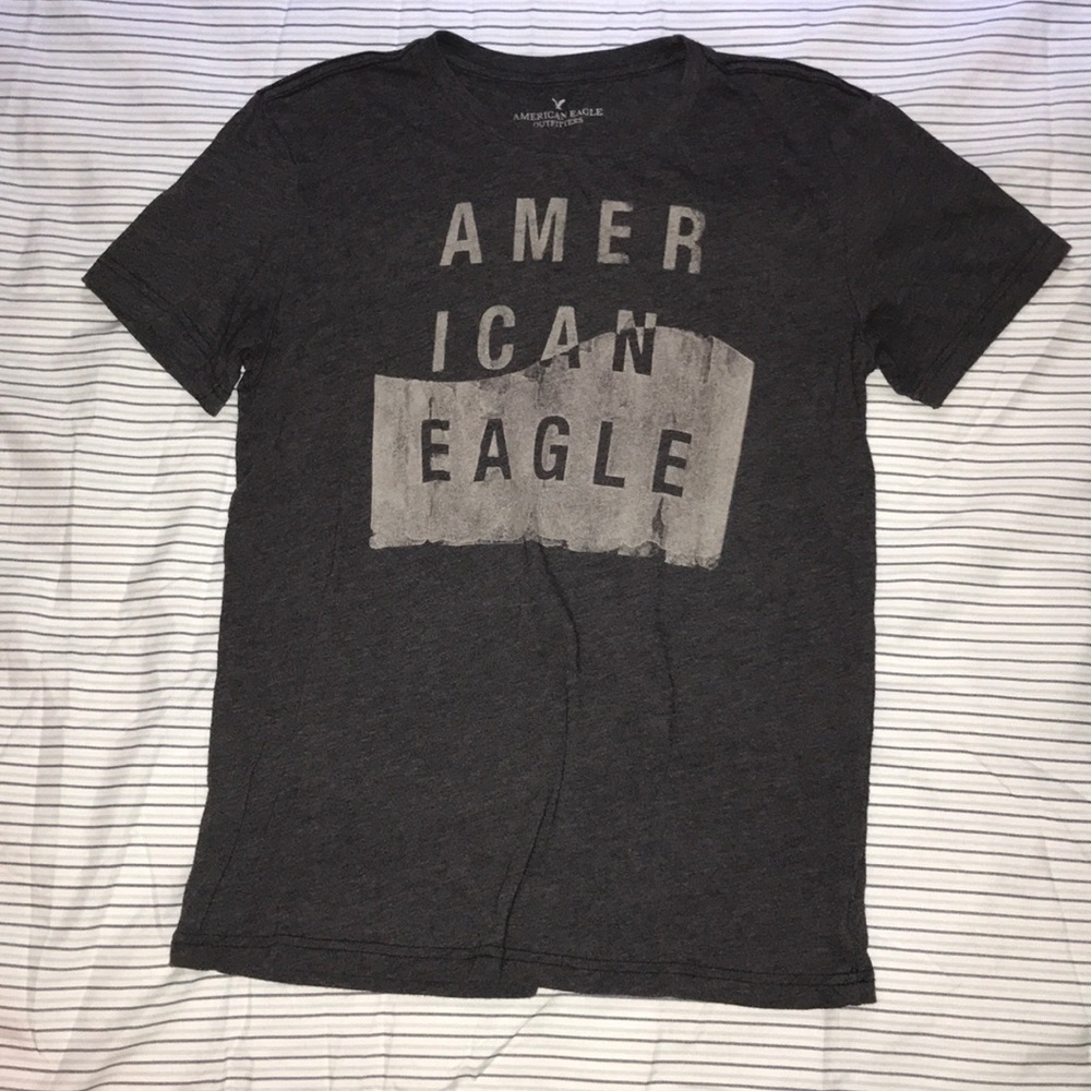 American Eagle logo t shirt